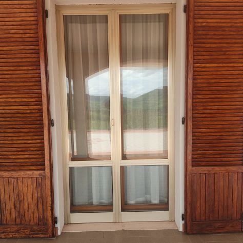 Finestre e portefinestre in legno
