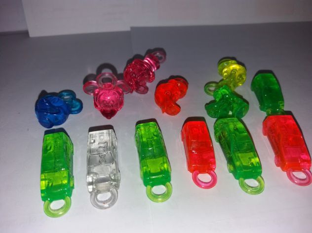 CIONDOLI VARI COLORI ( WALT DISNEY ) - Foto 6