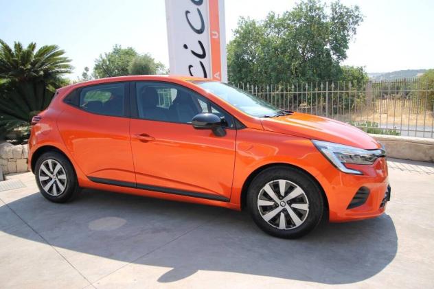 Renault Clio TCe 100 CV GPL 5p Equilibre 2023 - Foto 7
