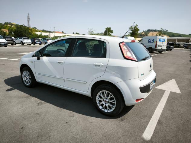 Fiat Punto Evo 1.4 5 porte Dynamic Natural Power - Foto 6