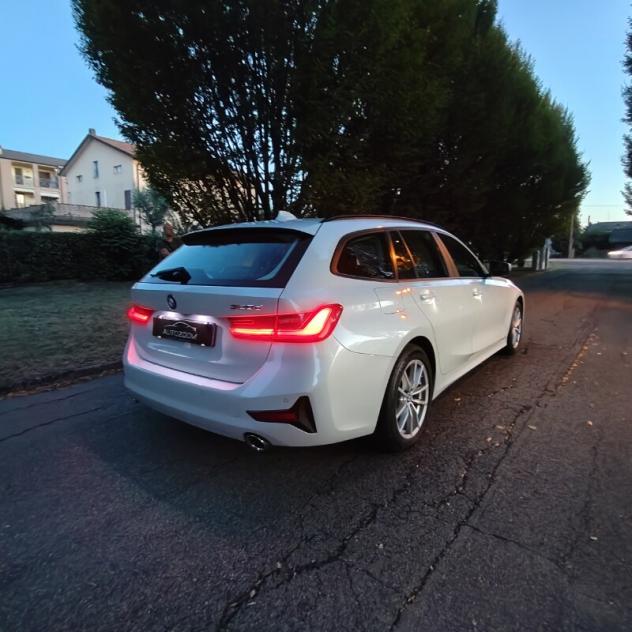 BMW Serie 3(G20/1-80/1) 320d 48V Touring - Foto 9