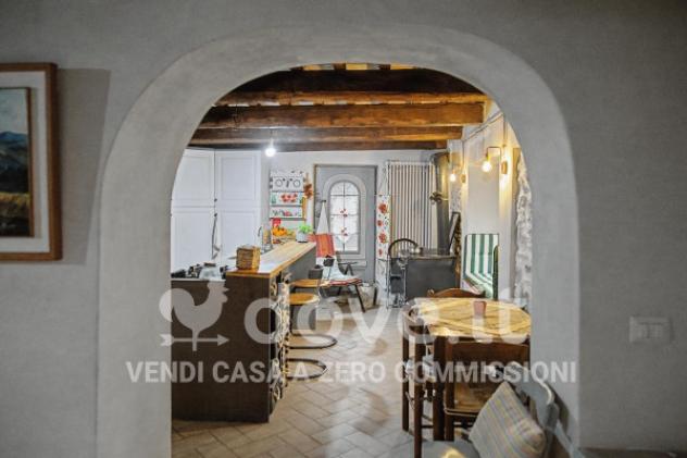 Casa indipendente di 230 m² con più di 5 locali e posto auto in vendita a Castel Giorgio - Foto 11
