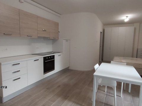 Varese appartamenti ammobiliati varie grandezze
