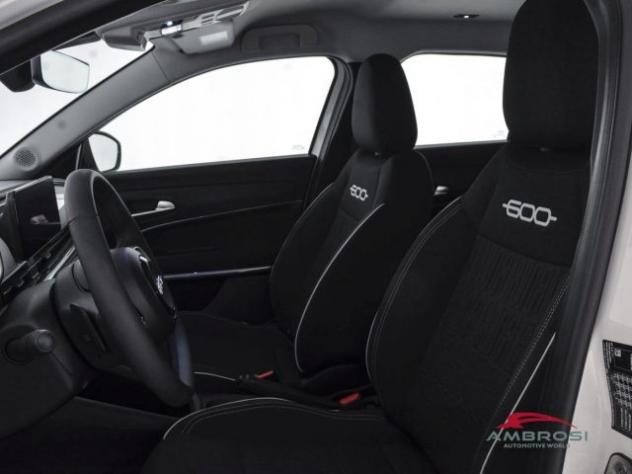 FIAT 600 1.2 hybrid 145cv auto rif. 23913190 - Foto 9