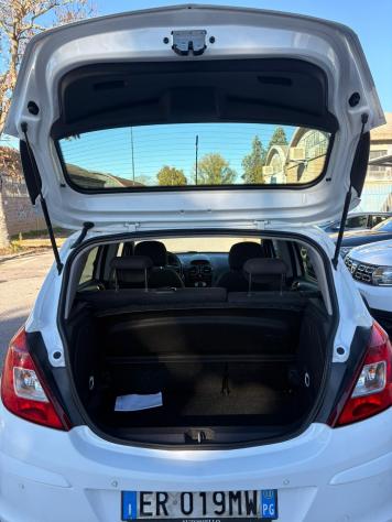Opel Corsa 1.2 85CV 5 porte GPL-TECH Edition - Foto 8