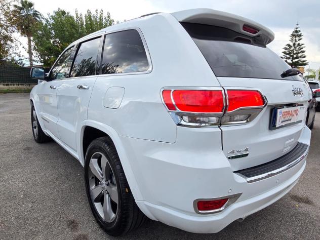 Jeep Grand Cherokee 3.0CRD V6 250CV II OVERLAND TETTO FULL ITALIANA - Foto 3