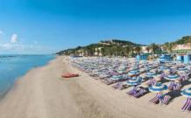 Stabilimento Balneare in vendita a Cupra Marittima