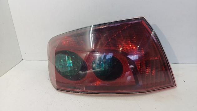 STOP FANALE POSTERIORE SINISTRO PEUGEOT 407 Berlina 6350GC DW10BTED4 (04)
