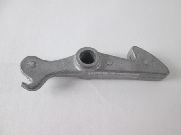 1047 GANCIO ALLUMINIO COFANO ANTERIORE FIAT 500 F L R RICAMBIO NUOVO