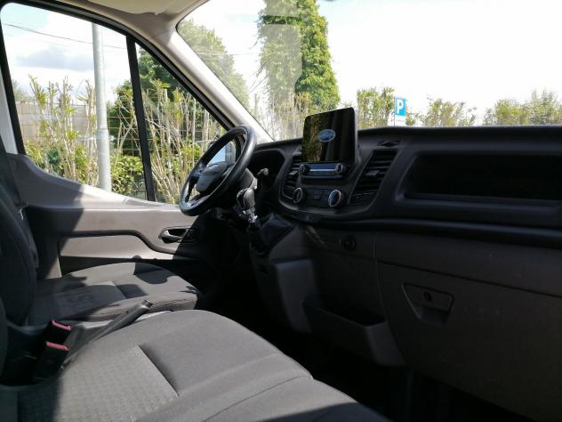 Ford Transit 330 2.0 tdci MHEV 130cv trend L2H2 E6.2 - Foto 7