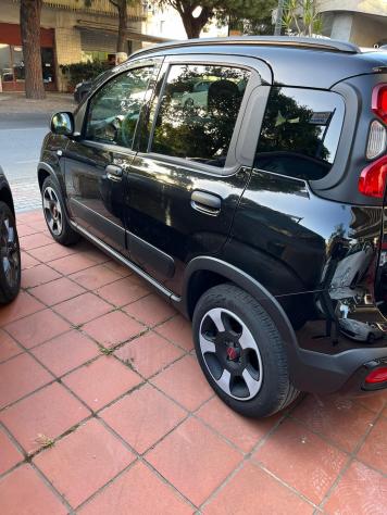 Fiat Panda 1.0 FireFly S&S Hybrid City Cross - Foto 8