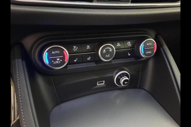 ALFA ROMEO Stelvio 2.2 210CV AT8 Q4 Veloce #PACK TECHNO #CERCHI 21 rif. 24076317 - Foto 7