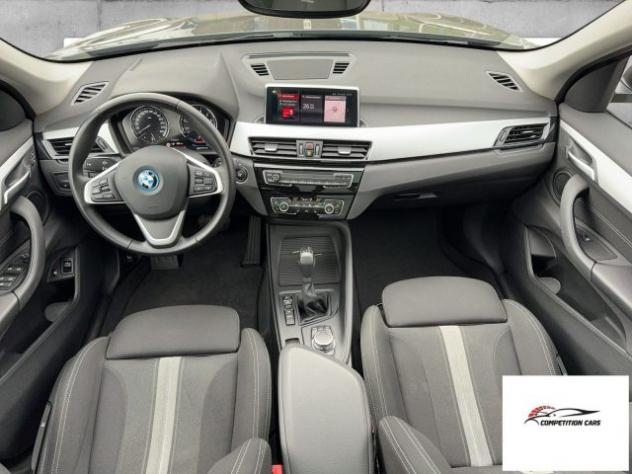 BMW X1 xDrive25e ADVANTAGE LED NAVI PANO BI-ZONA PDC rif. 22597086 - Foto 8