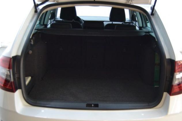 SKODA Octavia 1.5 DSG Wagon Ambition G-Tec rif. 24108443 - Foto 6