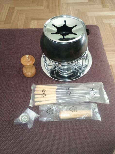 SERVIZIO FONDUTA BENETTON - Foto 2