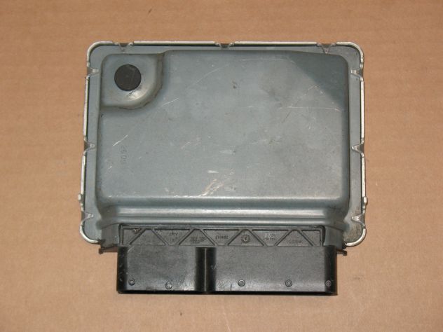 05C907445B ECU CENTRALINA VOLKSWAGEN POLO DSGB 0020 HW01 F9E0BWR9V BC0180194B