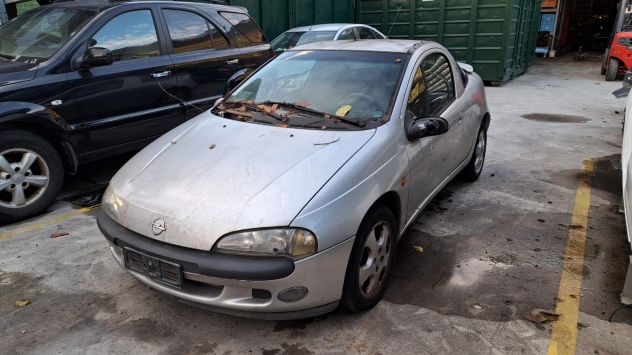 Ricambi vari Opel Tigra 1.4 benzina del 2000 - Foto 3