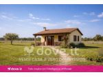 Rustico / Casale di 50 m² con 5 locali in vendita a Pomezia