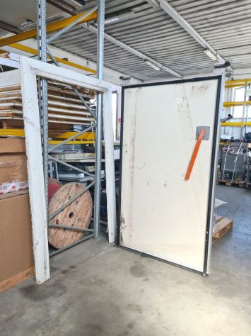 porta per celle con rotaia di scorrimento usata - Foto 2
