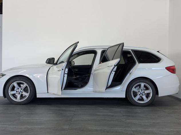 BMW Serie 3 316d Business Advantage Touring autom. - Foto 5