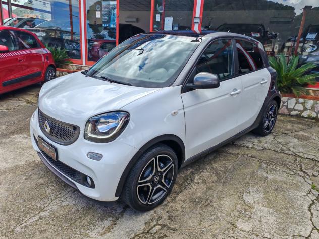 Smart Forfour 1,0 benzina 12/2016 Cv70 Prime