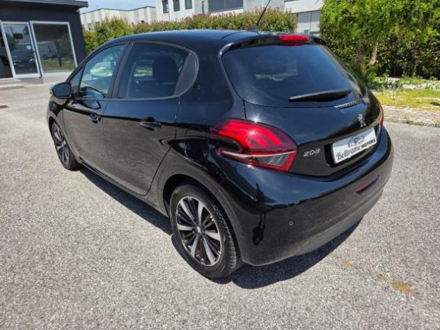 PEUGEOT 208 1° serie BlueHDi 100 S&S 5 porte Signature rif. 24027305 - Foto 5