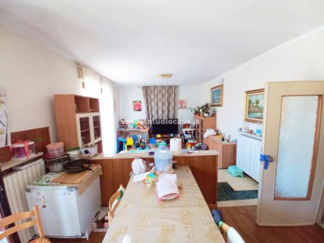 Appartamento di 120 m² con 4 locali e box auto in vendita a Parre - Foto 6