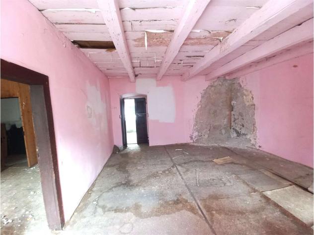 V000457 - ANTICA CASA CON PORTICO - Foto 11