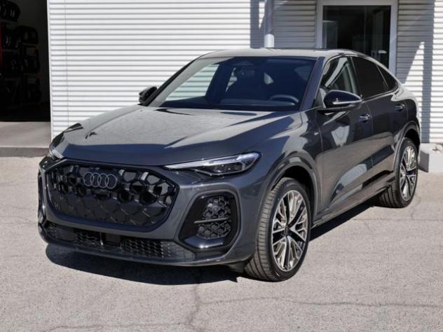 AUDI Q5 Sportback NEW 2.0 Tdi Q. 204cv S-tr. S.line edit. rif. 24066370