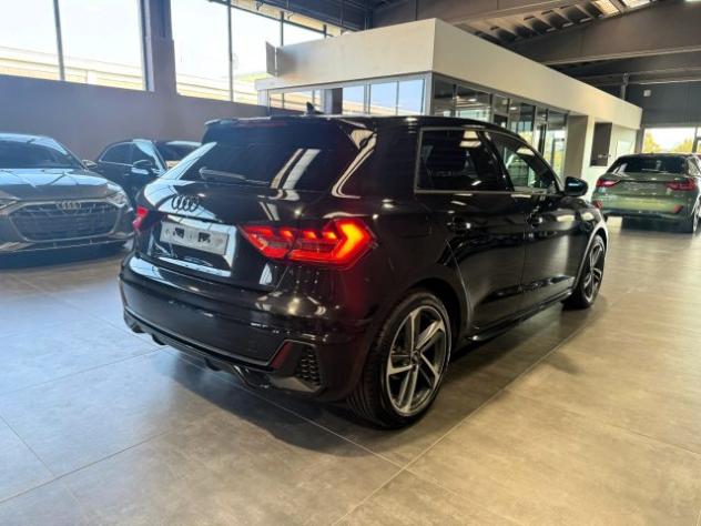 AUDI A1 SPB 30 TFSI S Tronic S Line Black Identity rif. 24098707 - Foto 3