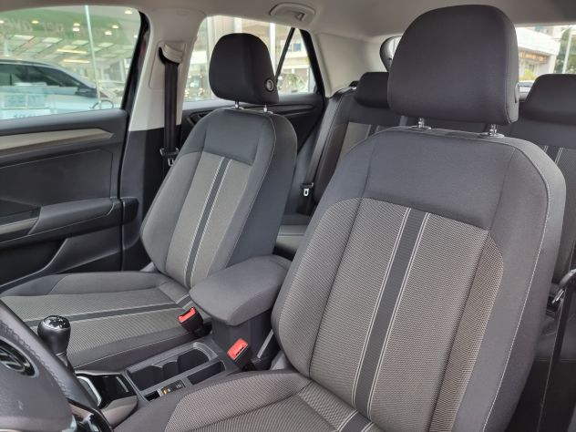 Volkswagen T-Roc 1.6 Tdi 116cv Business Navi. B.Motion Tech. - Foto 6