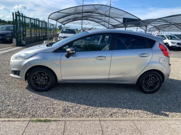 FORD Fiesta 1.2 60CV 5 porte Titanium rif. 23884599 - Foto 8