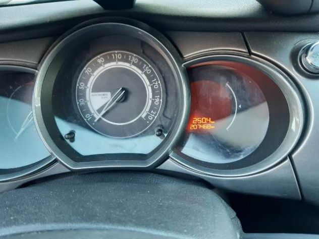 Motore Citroen C3 1.4HDI del 2013 (Sigla: 8H01) - Foto 7