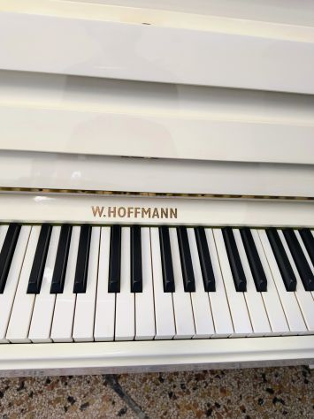Pianoforte Hoffmann 128 T bianco lucido seminuovo con trasporto e panca - Foto 3