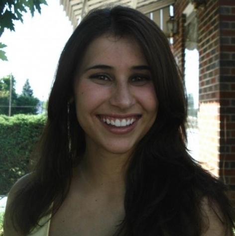 Donna di Bellinzago Novarese, 24 anni. Fisico Normale Tel: