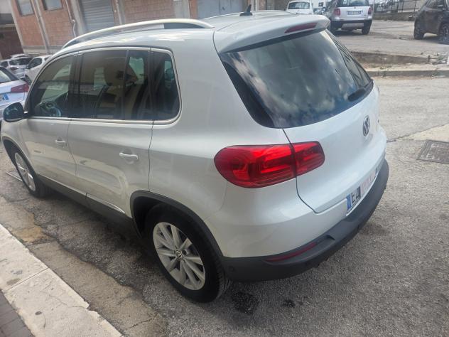 VW TIGUAN 2.0 TDI ANNO 2015 NAVI PARK ASSIST KMCERTIF - Foto 4