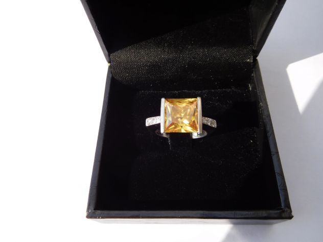 Anello con quarzo citrino/zirconi.Montatura argento 925. Nuovo! - Foto 2