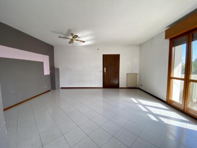 Appartamento di 135 m² con 4 locali e box auto doppio in vendita a Cadoneghe - Foto 3