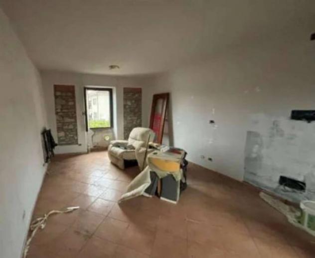 Immobile in asta di 51 m² in vendita a Cocquio-Trevisago - Foto 2