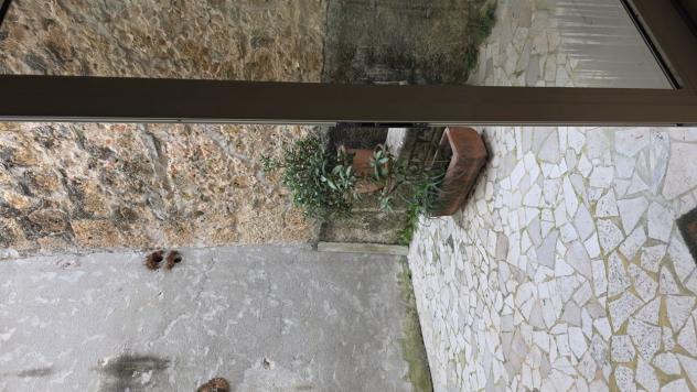 APPARTAMENTO di 4 vani e di 66 mq (PIETRASANTA) rif. P319 - Foto 6