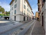 Immobile di 150 m² con 1 locale in affitto a Oggiono