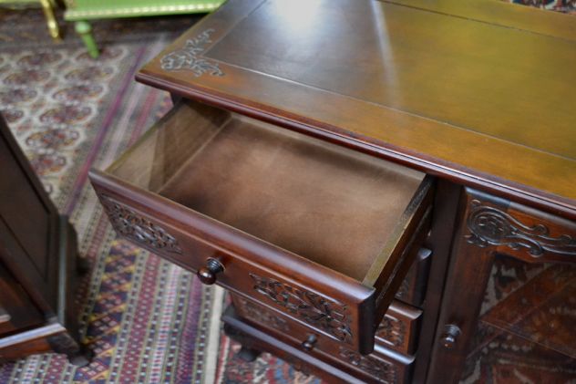 Coppia di cassettiere-vetrina stile Chippendale - Foto 2