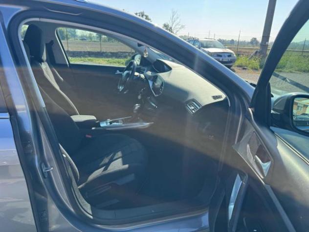 PEUGEOT 308 BlueHDi 150 S&S EAT6 SW Business rif. 24138429 - Foto 8