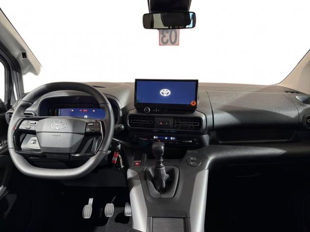 Toyota Proace City Verso 1.5D 130CV M/T L1 Executive - Foto 8