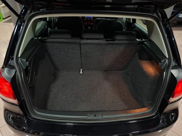 Volkswagen Golf 6. 1.6 TDI - Foto 7