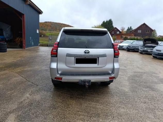 TOYOTA Land Cruiser 2.8 D4-D 5 porte Active rif. 23613521 - Foto 5