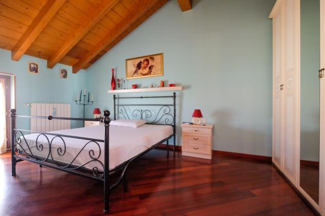 Osio Sotto – Elegante trilocale termoautonomo - Foto 6