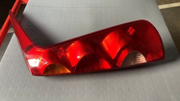Fanale posteriore DX Nissan Note del 2008 - Foto 4