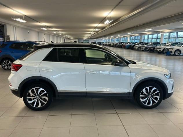 VOLKSWAGEN T-Roc 1.500 BENZINA 150 CV STYLE rif. 24198529 - Foto 8