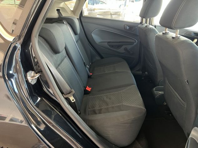 Ford Fiesta Titanium 1.4 97 CV GPL della Casa - Foto 9